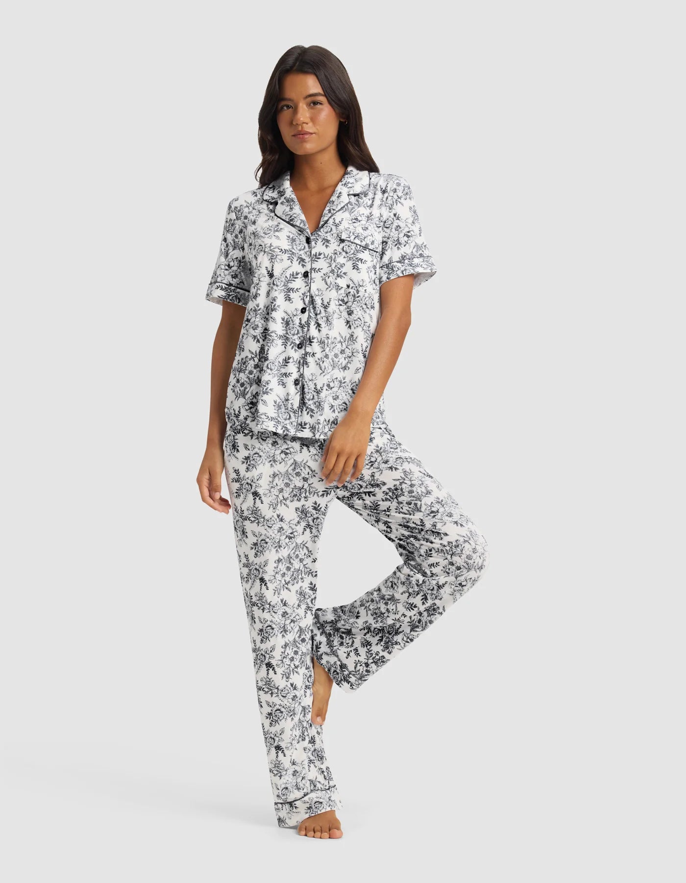 Women's Bamboo Stretch Knit Short Sleeve and Pant Pajama Set